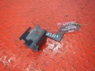 21543149 VOLVO Кронштейн трубок