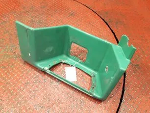 81615100802 MAN Корпус подножки нижний правый