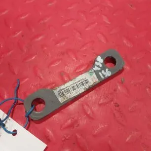 WG9925590129 SITRAK\HOWO Проставка кронштейна двигателя