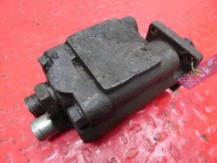 20392945 VOLVO Насос гидравлический
