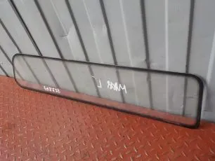 81629442008 MAN Стекло заднее