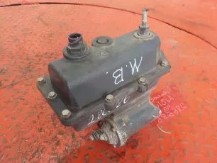 1400578 MERCEDES Насос AdBlue
