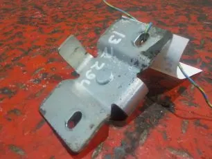 1062868 VOLVO Ответная часть замка
