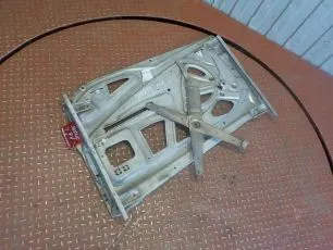 7200246 MERCEDES Стеклоподъемник левый