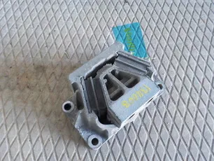 9412418713 MERCEDES Подушка двигателя