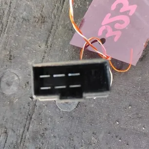 21154957 VOLVO Реостат отопителя