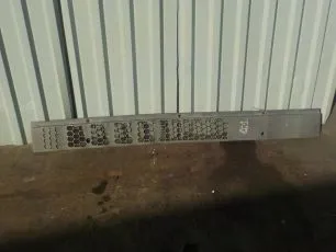 81082012576 MAN Накладка воздухозаборника