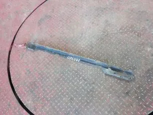 3183802 VOLVO Кронштейн сетки радиатора