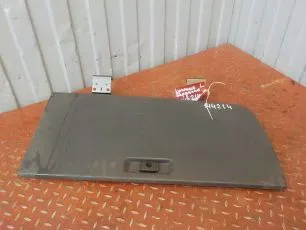 81639030186 MAN Крышка бардачка
