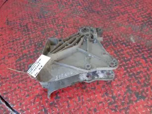 5010228905 RENAULT Кронштейн кабины передний