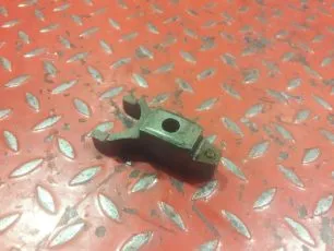21168206 VOLVO Прижим форсунки