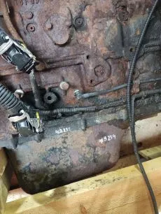 4897858 IVECO Проставка поддона