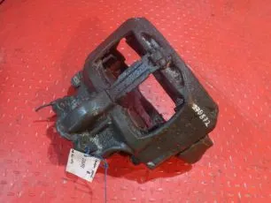 54200283 MERCEDES Суппорт передний правый