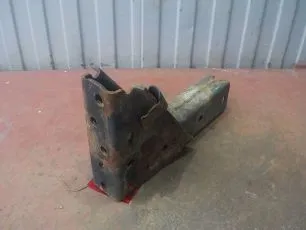 9303101509 MERCEDES Усилитель бампера