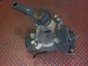 9404603300 MERCEDES Редуктор рулевой
