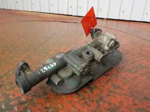 3184873 VOLVO Кронштейн масляного фильтра