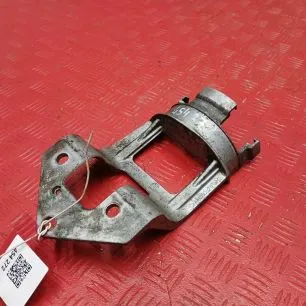 21468479 VOLVO Кронштейн бачка гидроусилителя