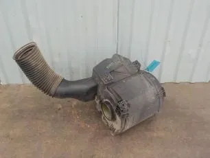 9705280506 MERCEDES Корпус воздушного фильтра