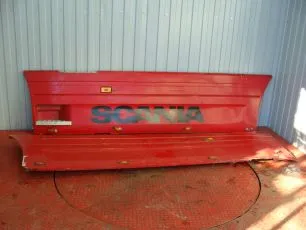 1896505 SCANIA Спойлер по раме