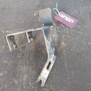 20966566 VOLVO Кронштейн шланга AdBlue