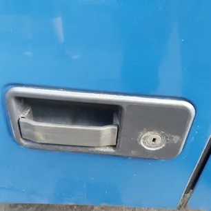 20398466 VOLVO Ручка двери наружная левая