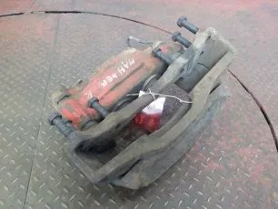81508046284 MAN Суппорт правый