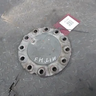24425800 VOLVO Крышка ступицы