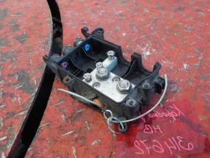 9305460240 MERCEDES Коробка распределительная