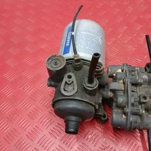 1681570 DAF Осушитель