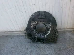 20451347 VOLVO Кожух маховика