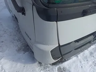 9438841822 MERCEDES Дефлектор кабины внутренняя часть правая