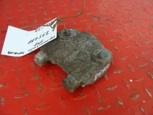21090272 VOLVO Кронштейн крыла заднего