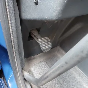 3176505 VOLVO Педаль рулевой колонки