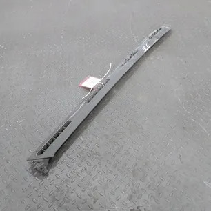2086523 SCANIA Накладка лобового стекла