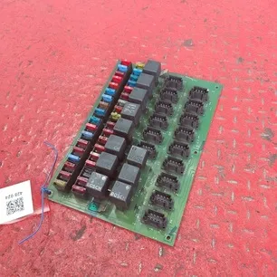 8144144 VOLVO Блок предохранителей