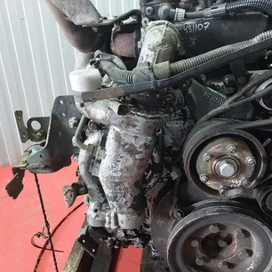 5010477005 RENAULT Насос водяной