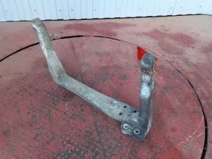 7421165639 RENAULT Кронштейн глушителя