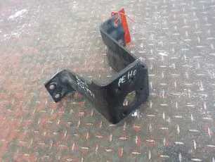 5010367349 RENAULT Кронштейн насоса подъема кабины