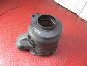 21115476 VOLVO Корпус воздушного фильтра