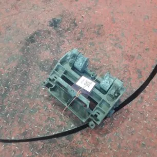 1689404 DAF Подножка решетки радиатора