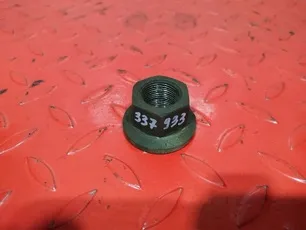 21303956 VOLVO Гайка колесная
