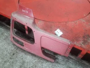 9438800173 MERCEDES Бампер передний правая часть