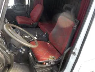 Сиденье левое IVECO