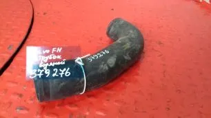 21258220 VOLVO Патрубок водяной