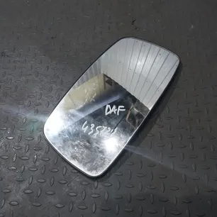 1685330 DAF Стекло зеркала
