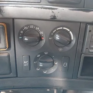20508582 VOLVO Блок управления отопителя