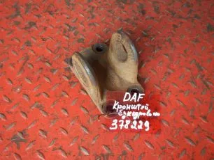 1778491 DAF Кронштейн буксировочный