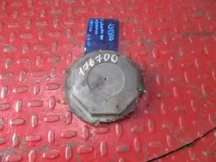 3988672 VOLVO Крышка ступицы