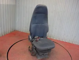 20398097 VOLVO Сиденье правое