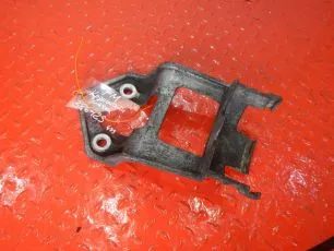 21468479 VOLVO Кронштейн бачка гидроусилителя